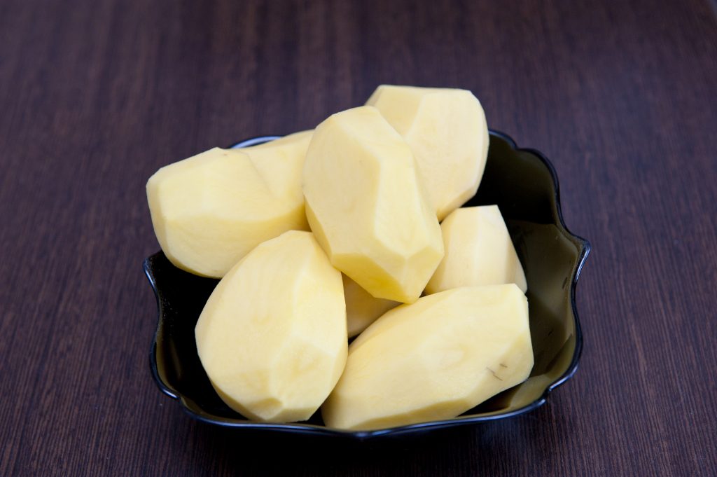 Мытый картофель